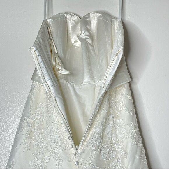 Allure Bridal 9004 Lace And Satin Strapless Sweetheart Mermaid Wedding Dress - Picture 10 of 12